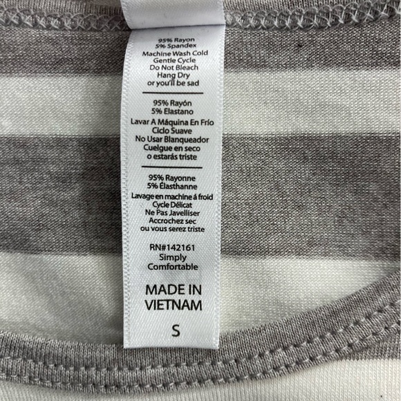 LuLaRoe Classic T, Size S, NWT - Picture 3 of 5